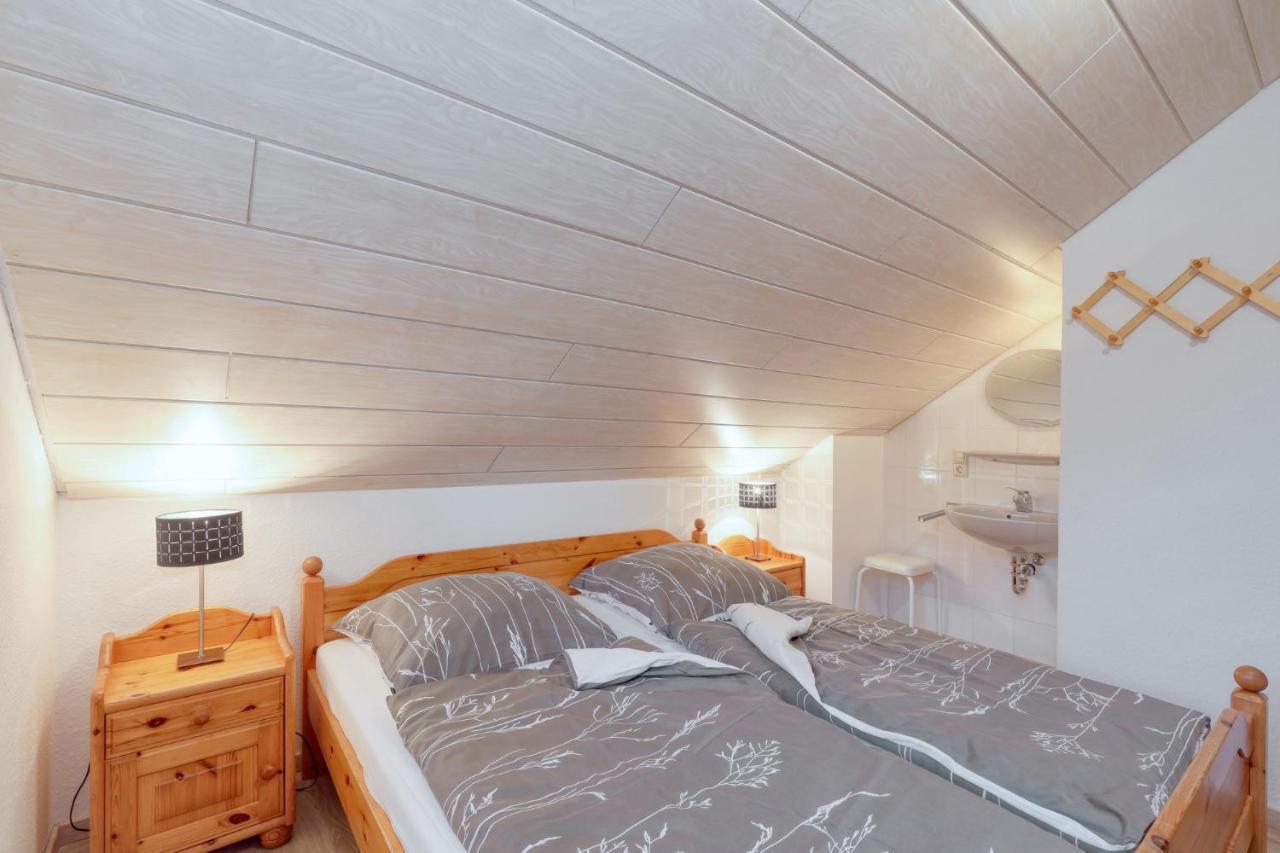Seepark Kirchheim Ferienhaus Bei Diane Mit Sauna Bagian luar foto